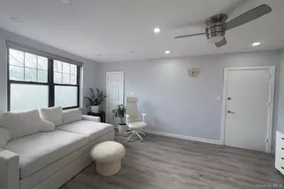 71-17 Park Drive #B, Flushing, NY 11367 - Photo 3