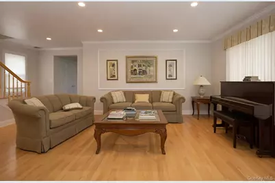 26 Wesley Avenue, Port Chester, NY 10573 - Photo 9