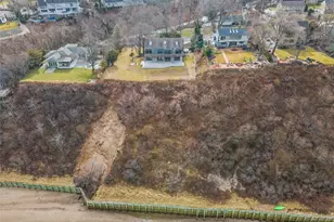 69 Seacliff Ave, Miller Place, NY 11764 - Photo 3