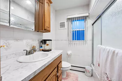 139 N Linden Street, Massapequa, NY 11758 - Photo 15