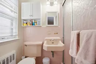 12 Viola Dr, Glen Cove, NY 11542 - Photo 17