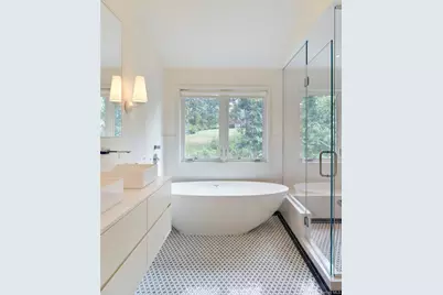 2 Sun Court Court, Hampton Bays, NY 11946 - Photo 27