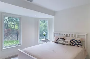 2 Sun Ct Ct, Hampton Bays, NY 11946 - Photo 17