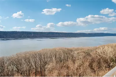 4455 Douglas Avenue #12F, Bronx, NY 10471 - Photo 3