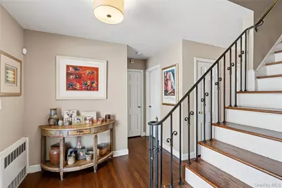 30 Glenwood Lane, East Hills, NY 11577 - Photo 3