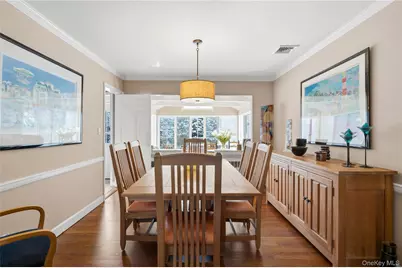 30 Glenwood Lane, East Hills, NY 11577 - Photo 7