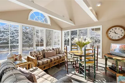 30 Glenwood Lane, East Hills, NY 11577 - Photo 9