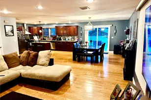 285 Daniel St, Lindenhurst, NY 11757 - Photo 7