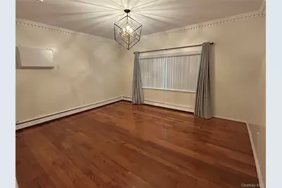 [Address not provided], Valley Stream, NY 11581 - Photo 3