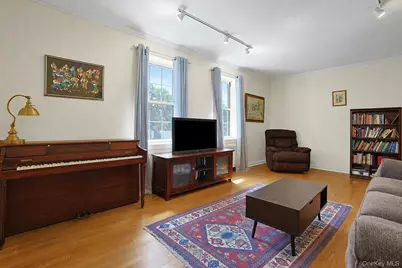 1815 Palmer Avenue #3X, Larchmont, NY 10538 - Photo 13