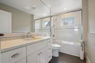 545 E Fulton St, Long Beach, NY 11561 - Photo 23