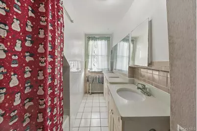 139-72 86th Road, Jamaica, NY 11435 - Photo 15