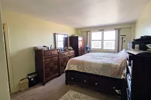 8900 170, Jamaica, NY 11432 - Photo 3