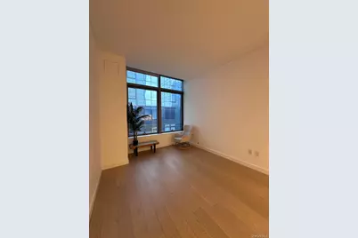 3 Court Square #614, Long Island City, NY 11101 - Photo 5