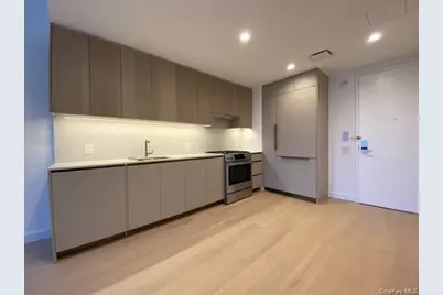 3 Court Square #614, Long Island City, NY 11101 - Photo 3