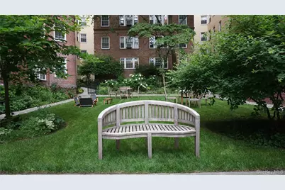 35-25 77 Street #B53, Jackson Heights, NY 11372 - Photo 31