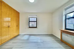 26-25 141st St, Flushing, NY 11354 - Photo 15