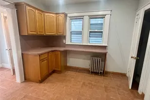 115-40 149th St, Jamaica, NY 11436 - Photo 9