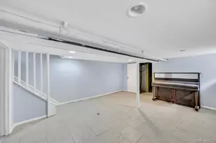 115-40 149th St, Jamaica, NY 11436 - Photo 23