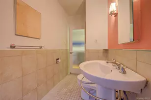 6 Burns St, Forest Hills, NY 11375 - Photo 15