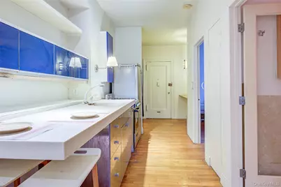 6 Burns Street #416, Forest Hills, NY 11375 - Photo 23