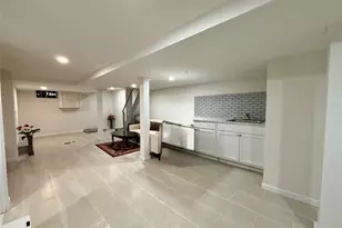 54-05 68th St, Maspeth, NY 11378 - Photo 31