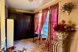 54-05 68th St, Maspeth, NY 11378 - Photo 35