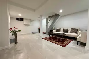 54-05 68th St, Maspeth, NY 11378 - Photo 25