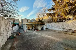 54-05 68th St, Maspeth, NY 11378 - Photo 43