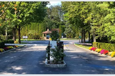 2 Brookridge Road, New Rochelle, NY 10804 - Photo 25