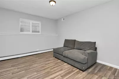 102A Claremont Avenue, West Babylon, NY 11704 - Photo 21