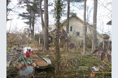 20 Washington Avenue, Brentwood, NY 11717 - Photo 5