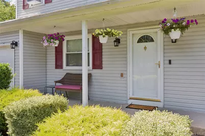 23 Foxboro Avenue, Farmingville, NY 11738 - Photo 49