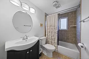 23 Foxboro Ave, Farmingville, NY 11738 - Photo 27