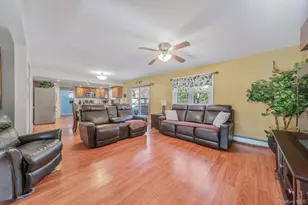 23 Foxboro Ave, Farmingville, NY 11738 - Photo 7