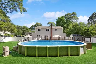 23 Foxboro Ave, Farmingville, NY 11738 - Photo 43