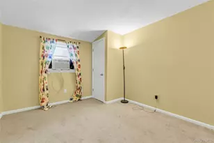 46 Falcon Dr, Hauppauge, NY 11788 - Photo 13