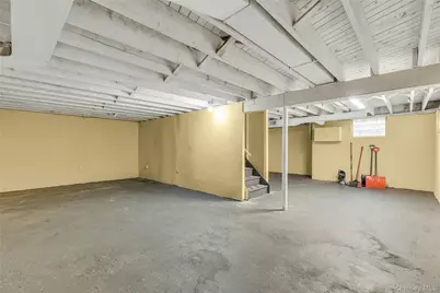 46 Falcon Drive, Hauppauge, NY 11788 - Photo 23