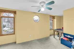 46 Falcon Dr, Hauppauge, NY 11788 - Photo 17