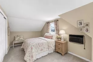 46 Falcon Dr, Hauppauge, NY 11788 - Photo 9