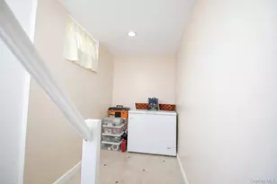 67-01 Eliot Ave, Middle Village, NY 11379 - Photo 9