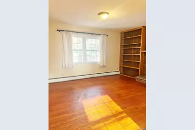 84 Hillis Terrace, Poughkeepsie, NY 12603 - Photo 9