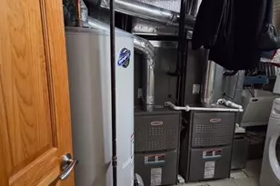 15-50 Waters Edge Dr, Bayside, NY 11360 - Photo 11