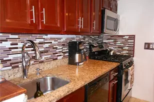 900 Midland Ave, Yonkers, NY 10704 - Photo 7