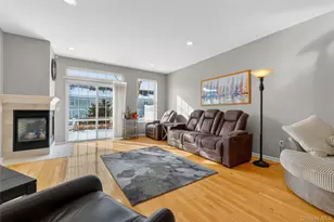 310 Bridgeview Dr, Poughkeepsie, NY 12601 - Photo 15