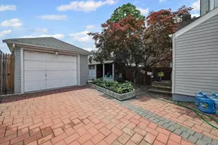 13 Herbert Ave, Port Washington, NY 11050 - Photo 11