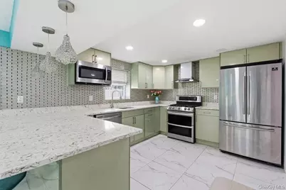 160-09 86th Street, Howard Beach, NY 11414 - Photo 3