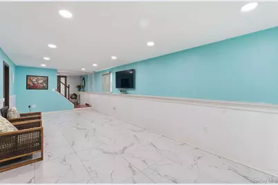 160-09 86th Street, Howard Beach, NY 11414 - Photo 5