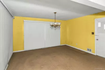 252 Toronto Avenue, Massapequa, NY 11758 - Photo 7