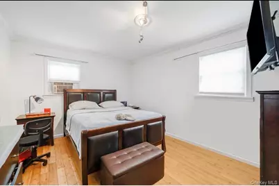 160 Stahley Street, Brentwood, NY 11717 - Photo 13